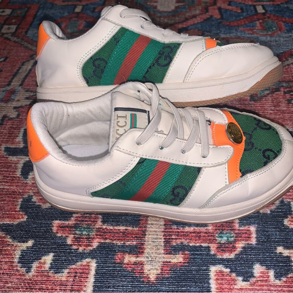 “Inspired” children’s screener sneaker. Size 33/2 $65